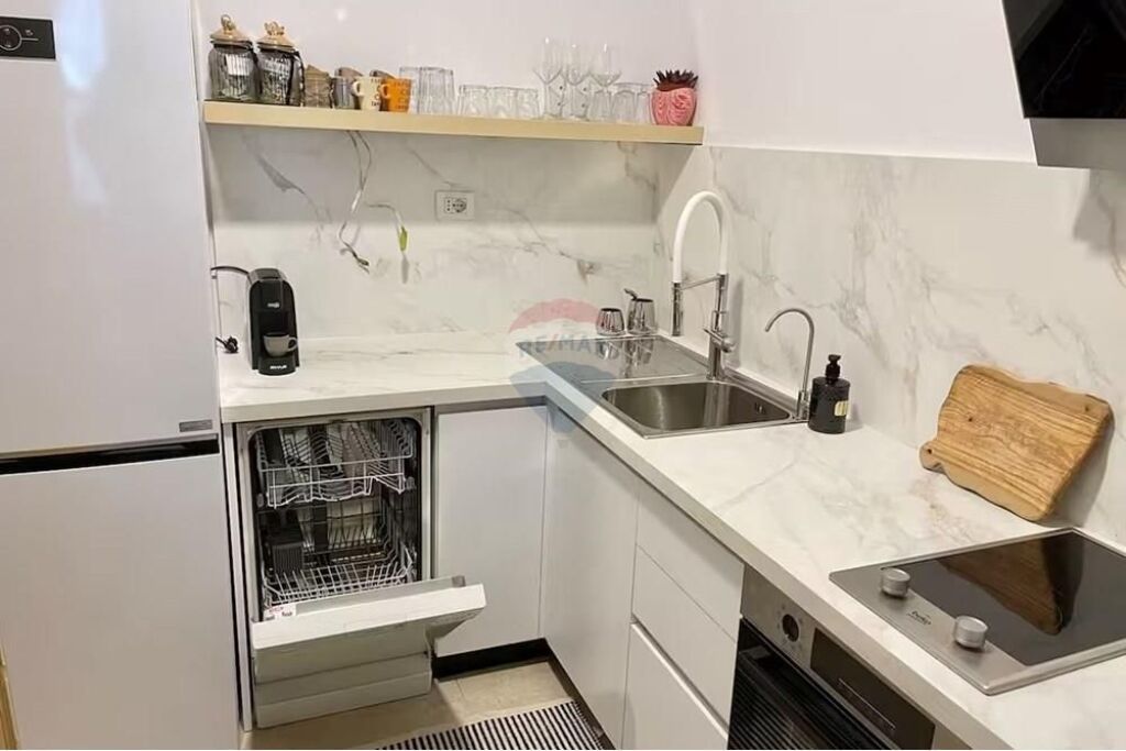 SHESIM APARTAMENT 3+1+2, KOMPLEKSI PANORAMA, HIPOTEKA