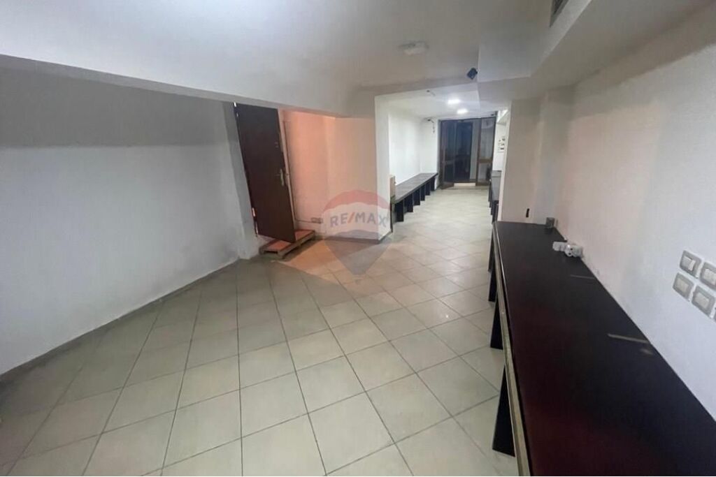 Warehouse/Storage - For Rent - Brigada VIII Street, Tirana