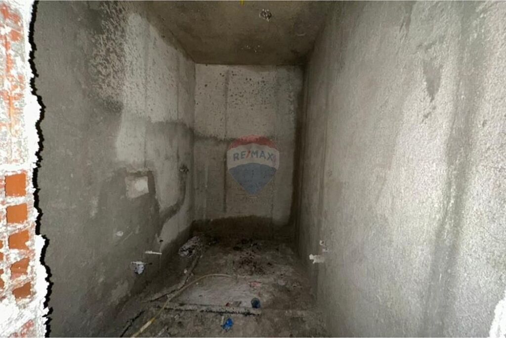 Apartament - Për Shitje - Mali i Robit, Durrës 108,000 €