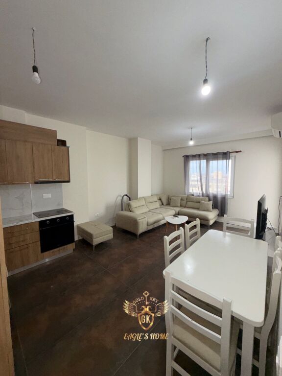 APARTAMENT ME QERA  1+1 me ballkon  450€