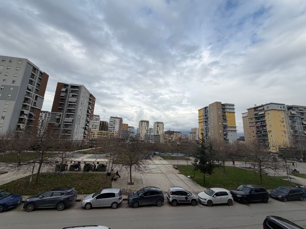 1+1,per zyra,kat 2 banim,ish fushe e aviacionit,500 euro