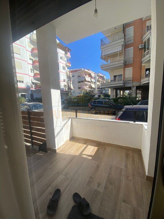 Shitet, Apartament 1+1, Golem, Durrës.