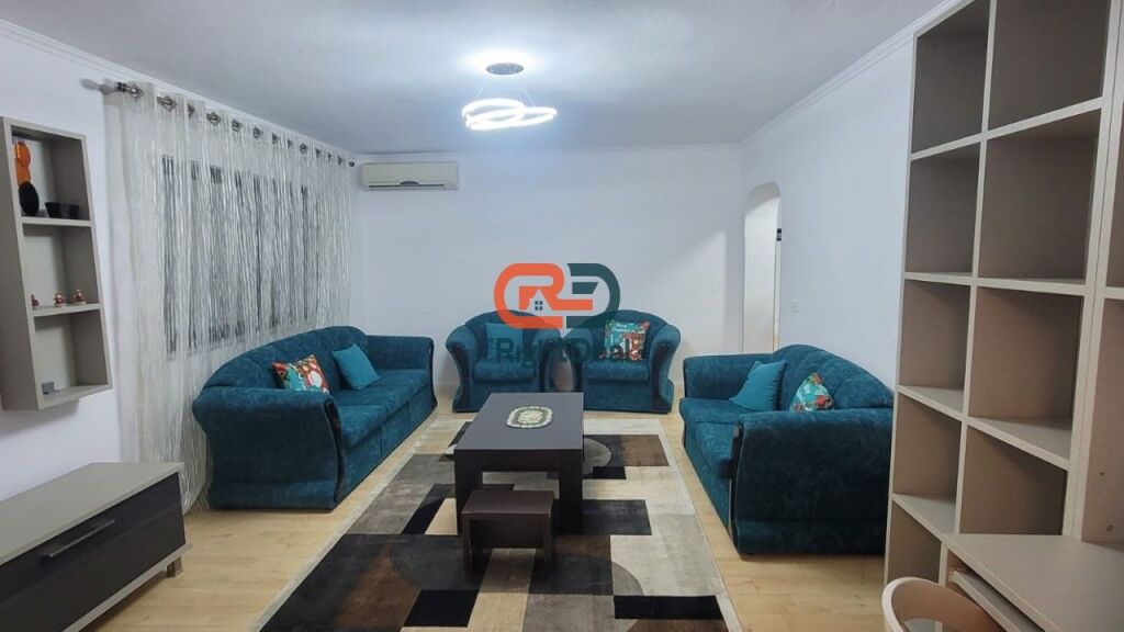 Afer Shkolles Se Baletit, Shitet Apartament 2+1, Me Planimetri Dhe Lokacion Perfekt!!