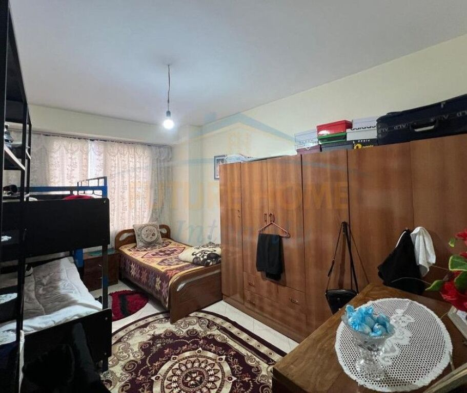 Shitet, Apartament 2+1, Misto Mame, Tiranë.