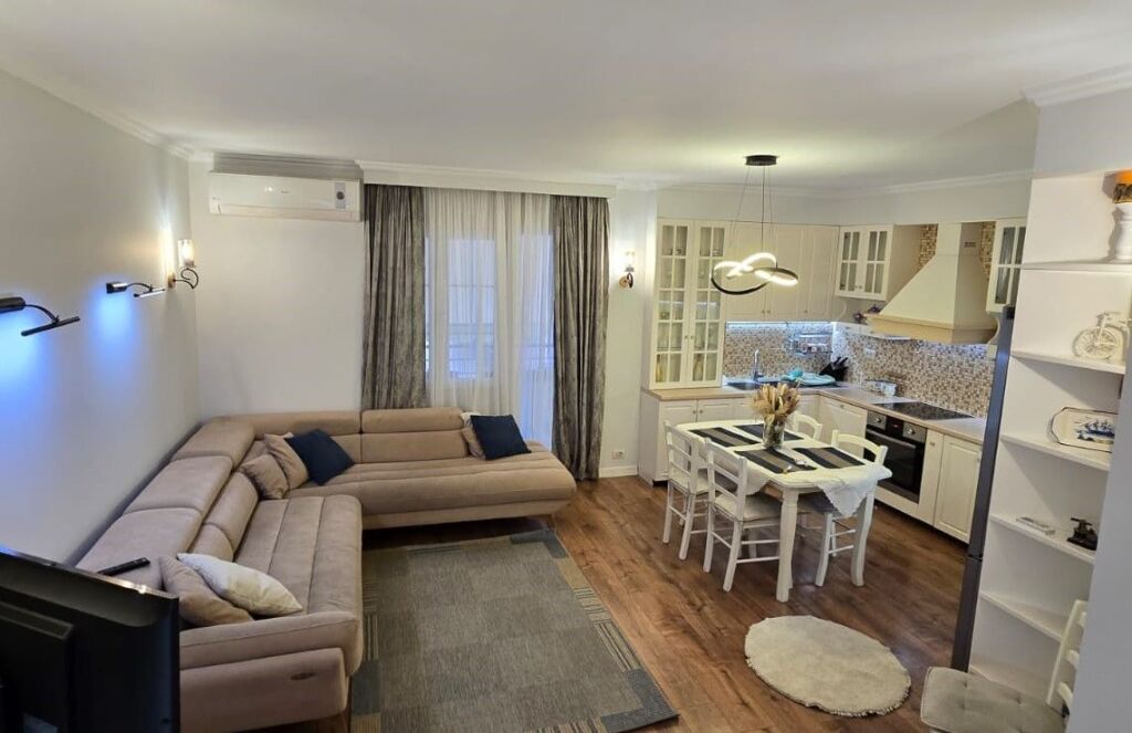 Jepet me Qira Apartament 3+1+2 - 📍 Pranë Kodrës së Diellit 1 !