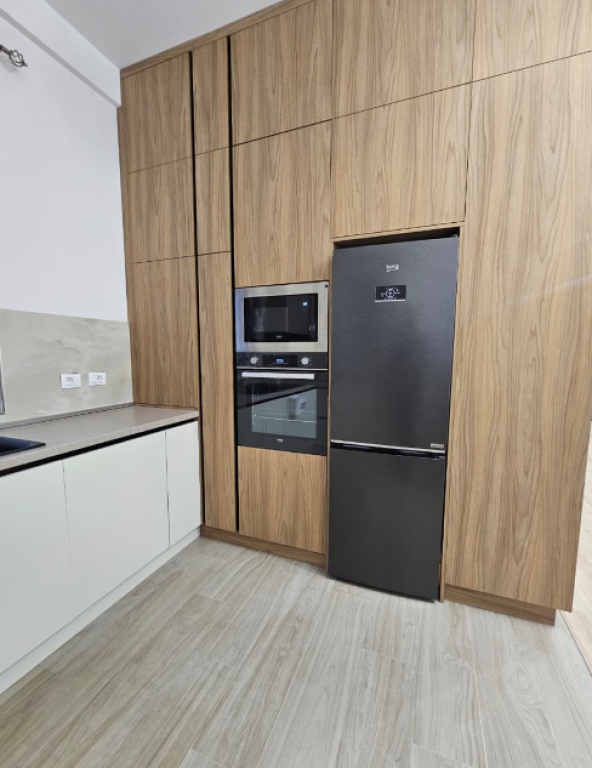 🏡 Vilë me Qira – Rezidenca “Vila Lule” | pranë TEG