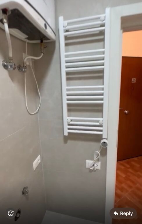 1+1, parzialmente arredato, presso l'hotel Rolandi, Astir, 400 mila lek