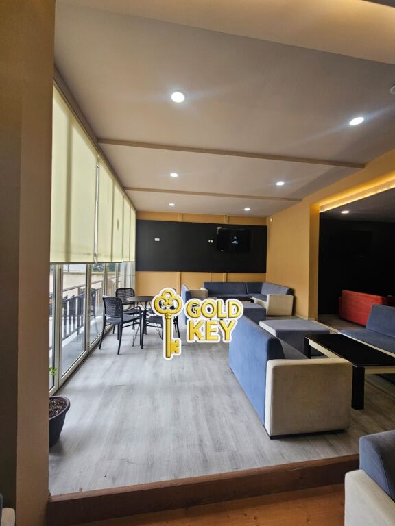 🏬 SHITET LOKAL I KOMPLETUAR VALA PARK DURRES