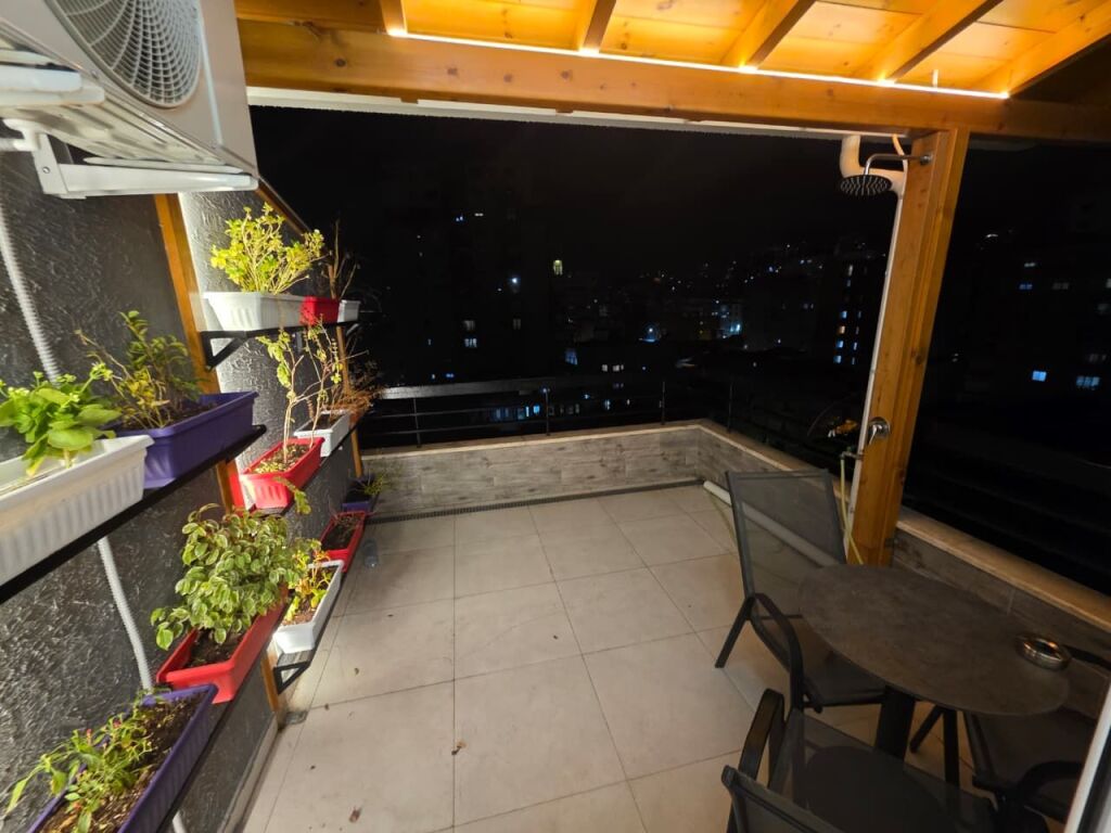 Jepet me qira apartament modern 1+1 në qendër të Durrësit – Sheshi Pranvera