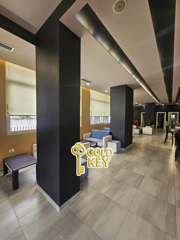 🏬 SHITET LOKAL I KOMPLETUAR VALA PARK DURRES