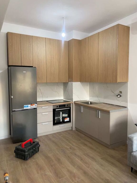 Super apartament me qera te rezidenca Kadiu!
