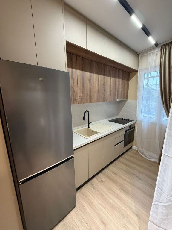 21 December, opportunity 1+1 apartment for rent 50,000 lek