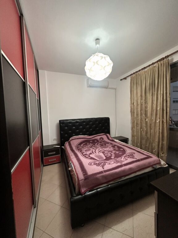 Jepet 2+1 me Qera ne Yzberisht