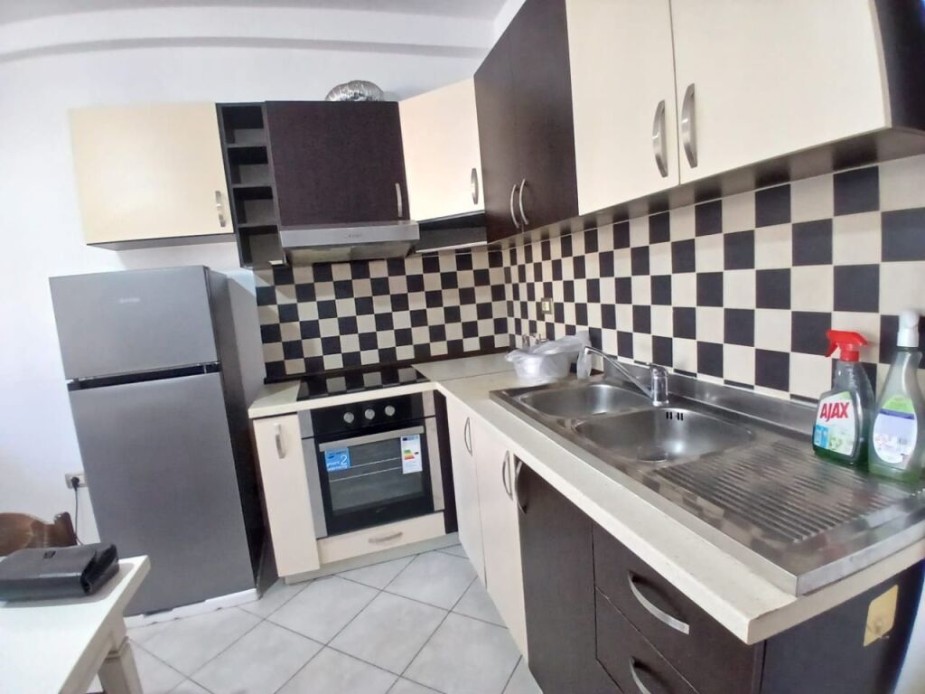 In Affitto Appartamento 2+1+1 Balcone