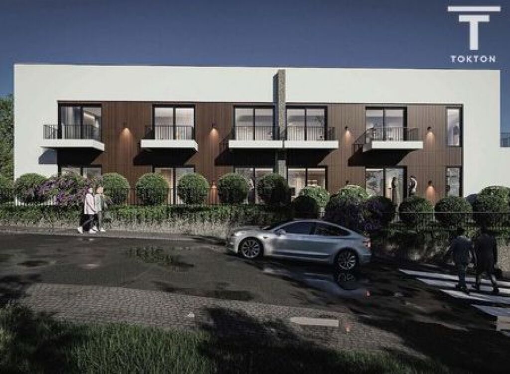 SHITET APARTAMENT 3+1+2, FARKË