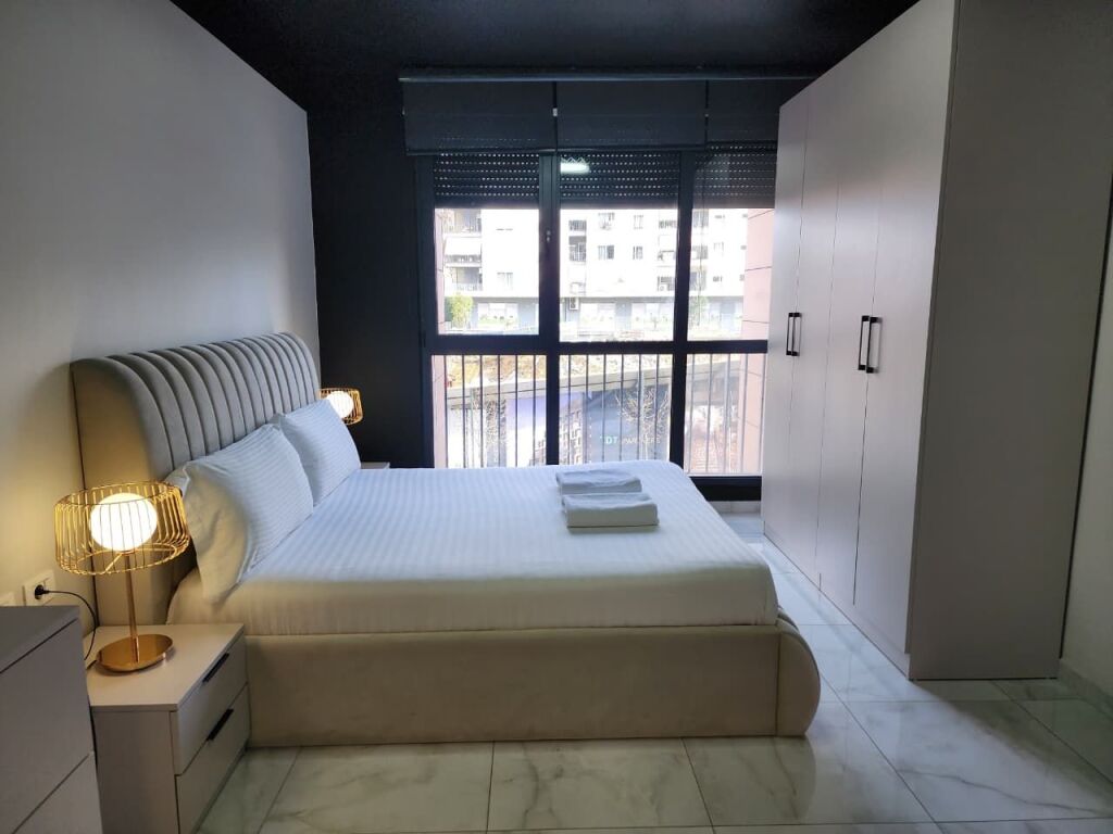 Super apartament 2+1+2wc+ (📍 Parku olimpik- Ngjiturë me Komuna e parisit) 110 m2( Super pallat 2023 )100% I Ri 🔥🔥1,100 € / muaj