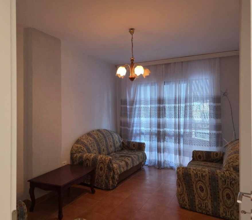 APARTAMENT 1+1 PËR SHITJE – GOLEM