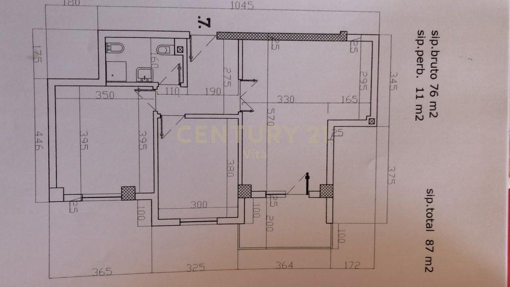 2+1 apartment in the heart of Durres with panoramic view of the sea and the Port, top floor with elevator