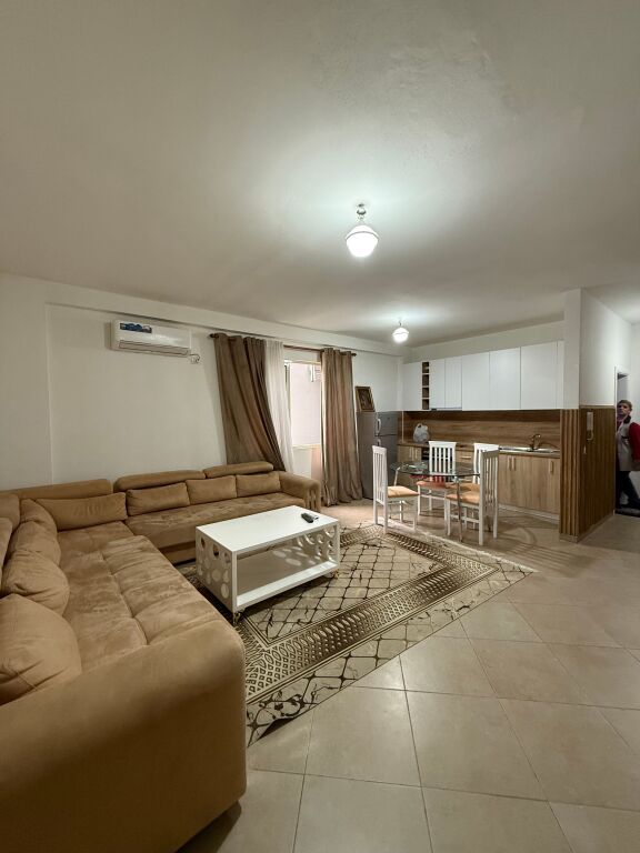 Apartment 2+1 for rent – Tom Doshi Complex