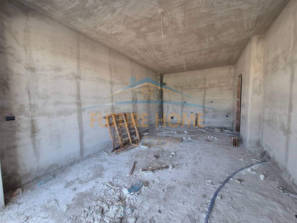 Shitet, Apartament 1+1, Platinium 2, Paskuqan.