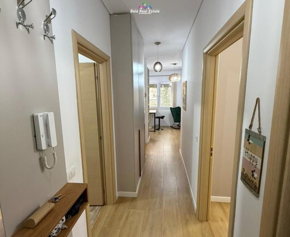 Appartamento In Affitto 2+1+2 Vicino al Giardino Zoologico (ID B2201750) Tirana