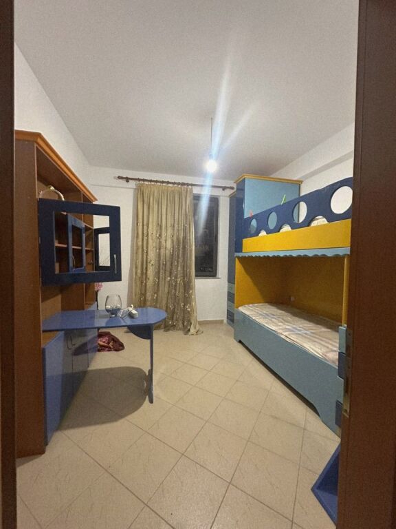 Jepet 2+1 me Qera ne Yzberisht