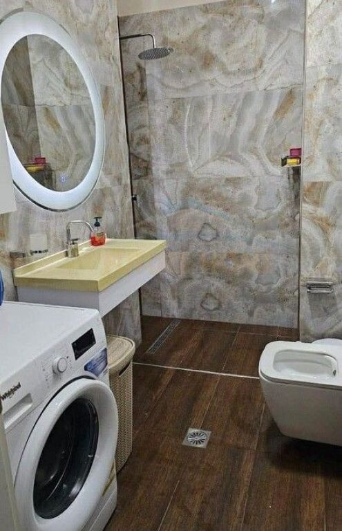 Qera, Apartament 2+1+2, Unaza e Re