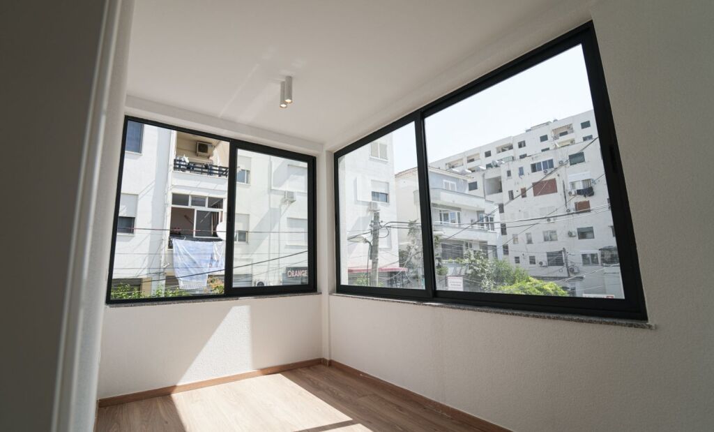 JEPET ME QERA AMBIENT BIZNESI 2 KATE PRANE MUZEUMIT, DURRES