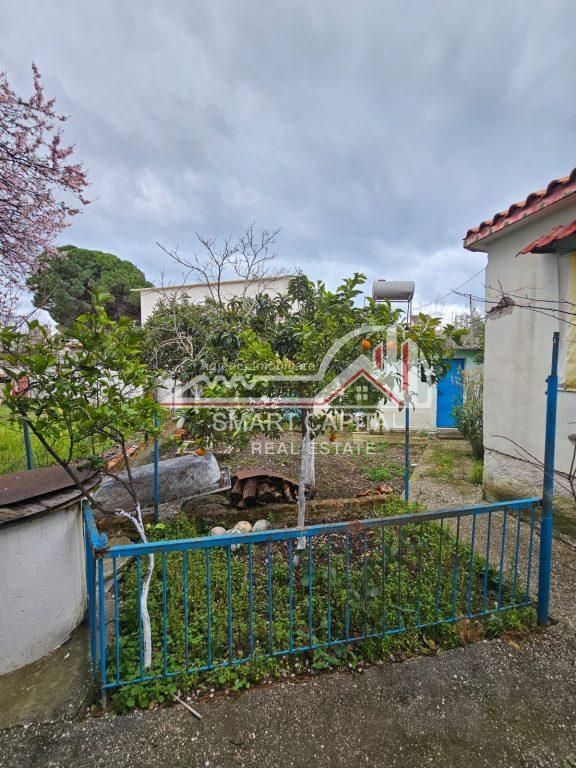 SHITET TRUALL  SHTËPI PRIVATE NË PLAZHIN E VJETËR, VLORË