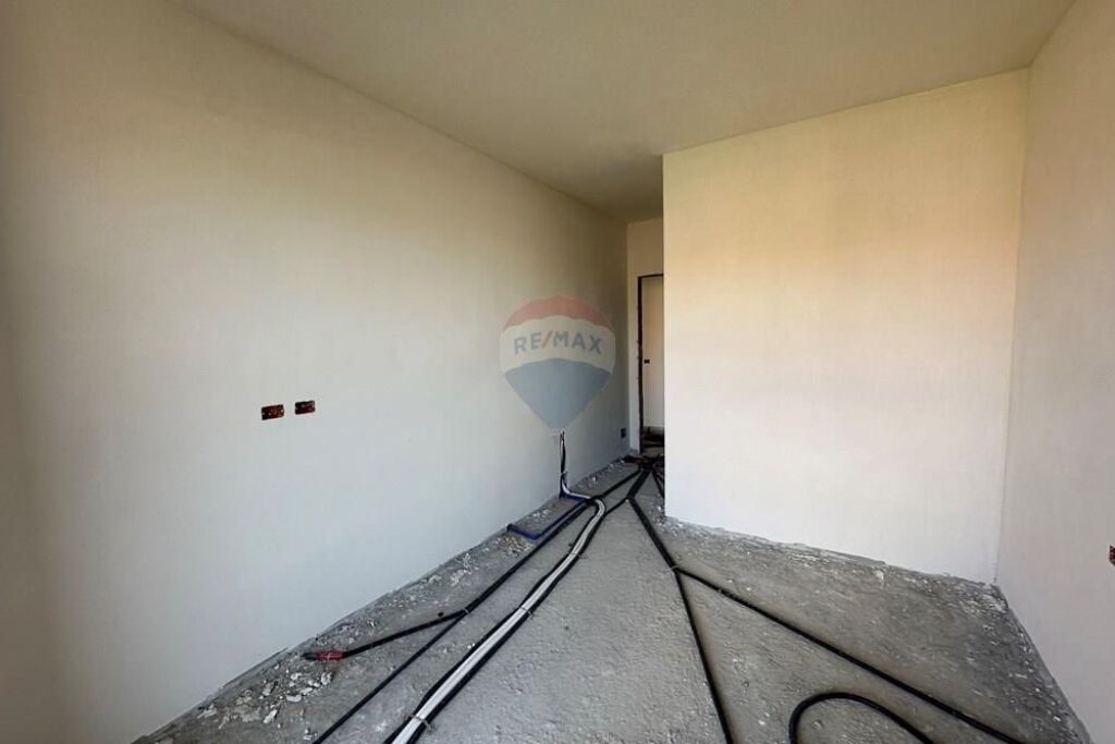 Apartament - Për Shitje - Bulevardi Blu, Kamëz 90,000 €