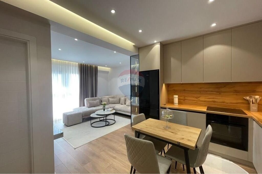 Apartament 1+1 per qira tek Rezidenca Kinoblock!