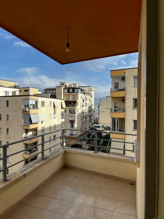 Apartament me Qera 1+1 në Astir, Tiranë