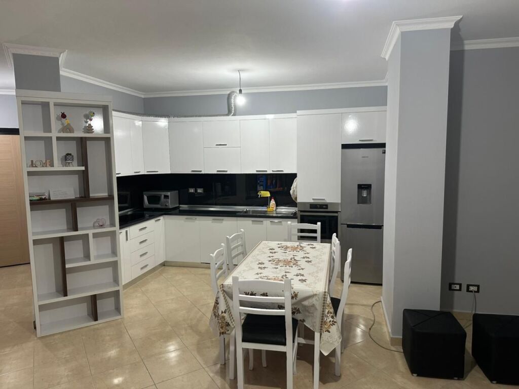 📍 Jepet me qira apartament 1+1 në Plepa Durres