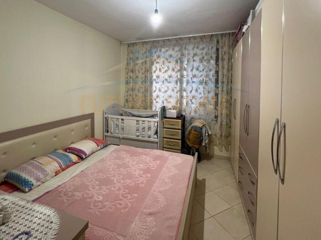 Shitet, Apartament 2+1, Misto Mame, Tiranë.