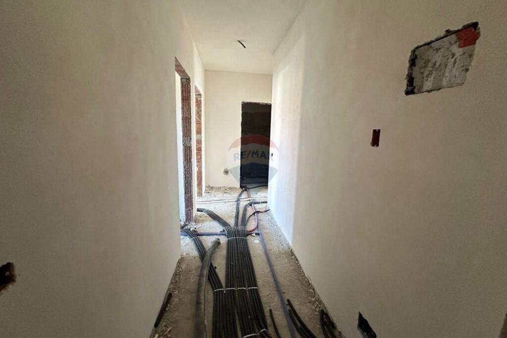 Apartament - Për Shitje - Bulevardi Blu, Kamëz 90,000 €