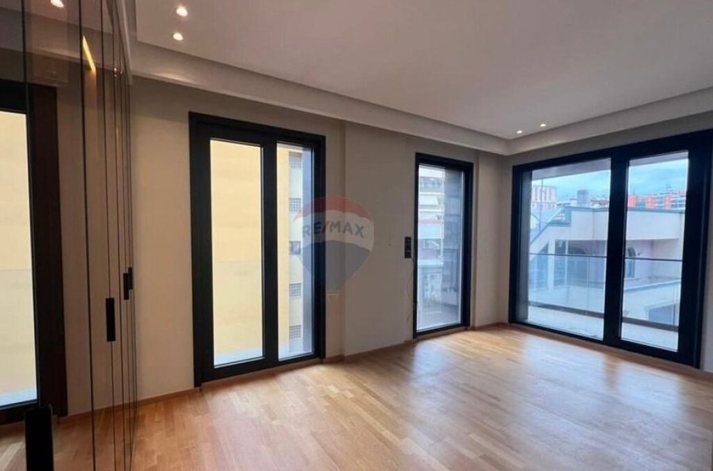 Apartament 3+1+2 luksoz tek Ambasada Amerikane. ID: 530181096-196