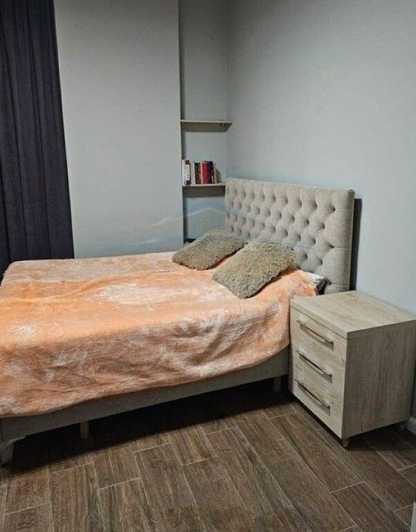 Qera, Apartament 2+1+2, Unaza e Re