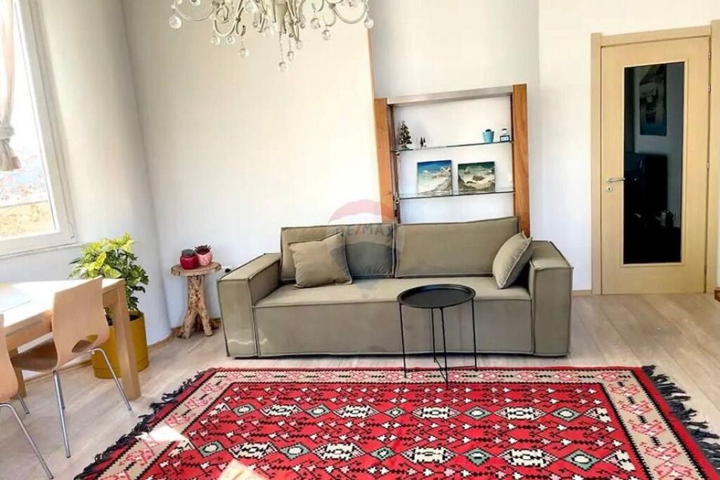 Apartament - Për Shitje - Hipoteka, Tiranë ID: 530411003-516