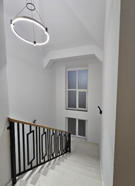 🏡 Vilë me Qira – Rezidenca “Vila Lule” | pranë TEG