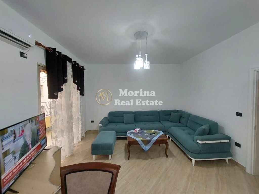 Affitto | Casa privata 3 + 1 | Via Dibrës | 700 €/mese