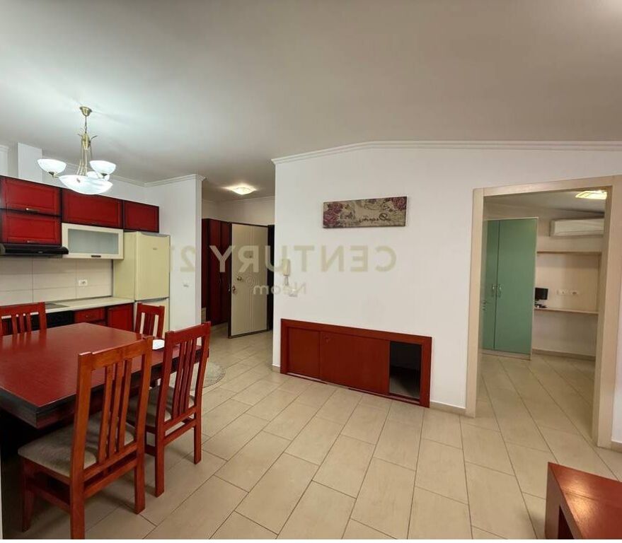 APARTAMENT 2+1 ME QIRA Rrapo Hekali