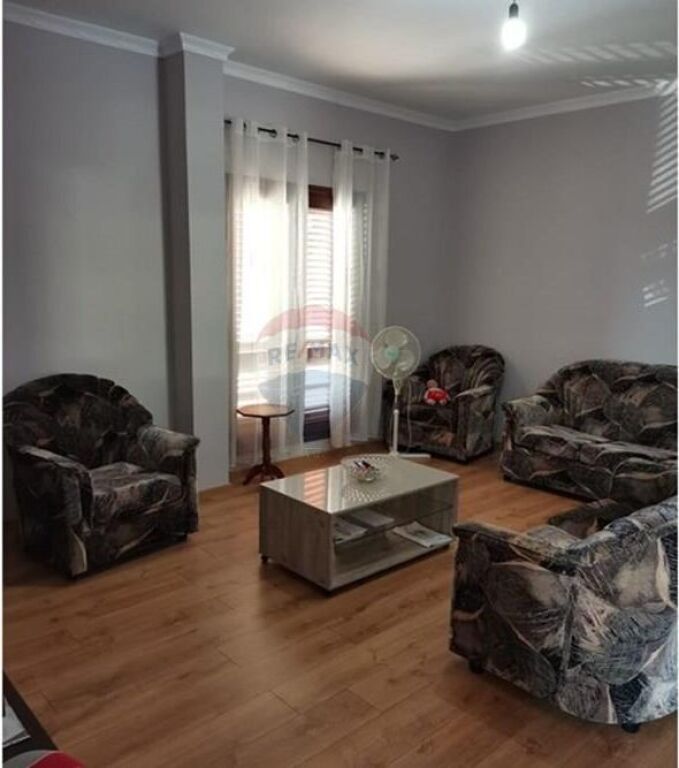 Vilë - Për Shitje - Tufinë, Tiranë 250,000 €