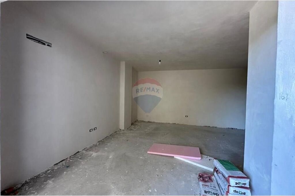 Garsoniere - Për Shitje - Golem, Durrës 82,500 €