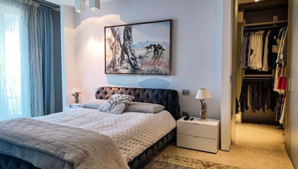 Apartament - Për Shitje - Selita e Vjetër, Tiranë ID: 530281030-938