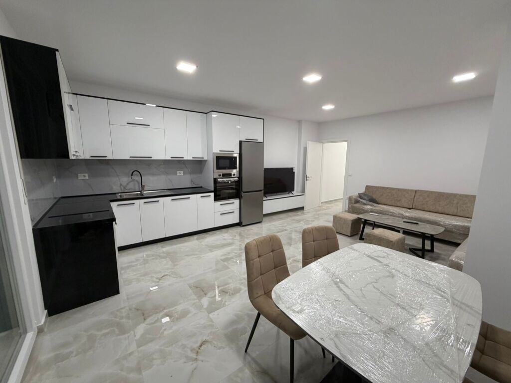 Jepet Apertament me Qera 2+1