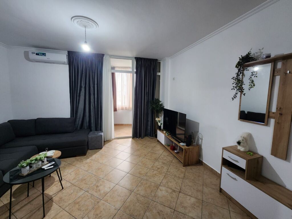 FOR RENT 1+1 APARTMENT AT THE BEACH