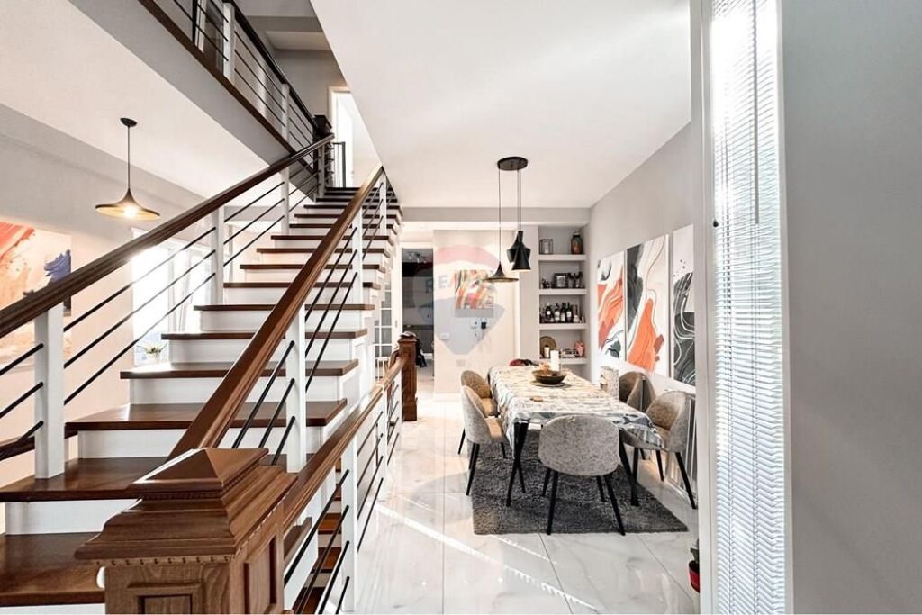 JEPET ME QERA VILE TEK REZIDENCA SUNRISE 2200 EURO