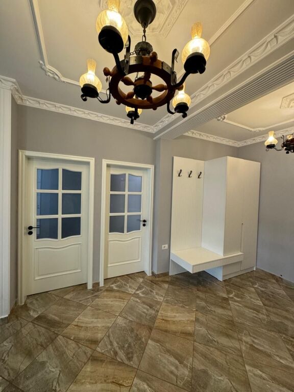 Apartment 2+1+2 for rent in Bllok!