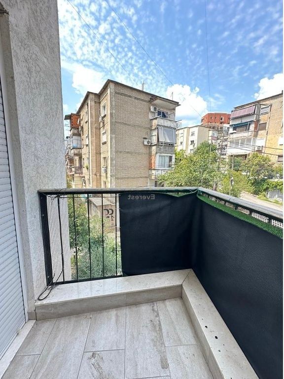 Apartament ne shitje ne Brryl