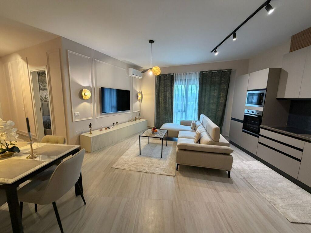 Shitet Apartament Premium ne Zonen e Liqenit te Thate